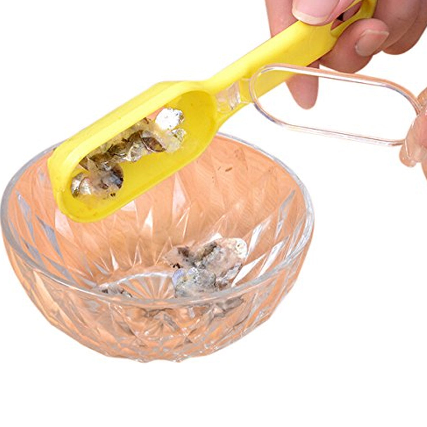 0112 Plastic Fish Scales Graters Scraper Fish Skin Brush Fish Cleaning Tool Scraping Scales Device With Cover Home Kitchen Cooking Tools 1 Pieces - Shopperscult